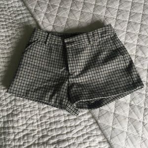 Gap wool shorts